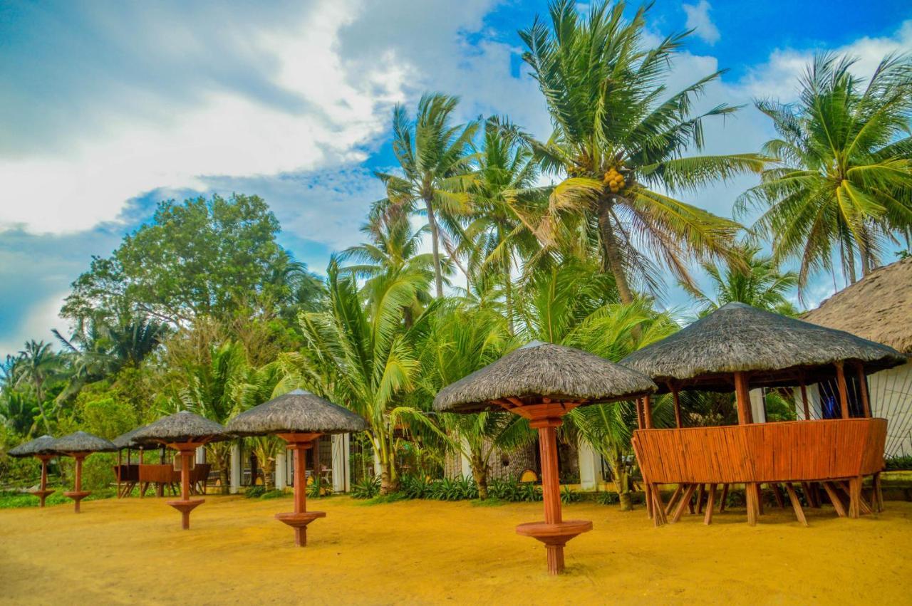 Camaya-An Paradise Beach Resort Malabugas Екстер'єр фото